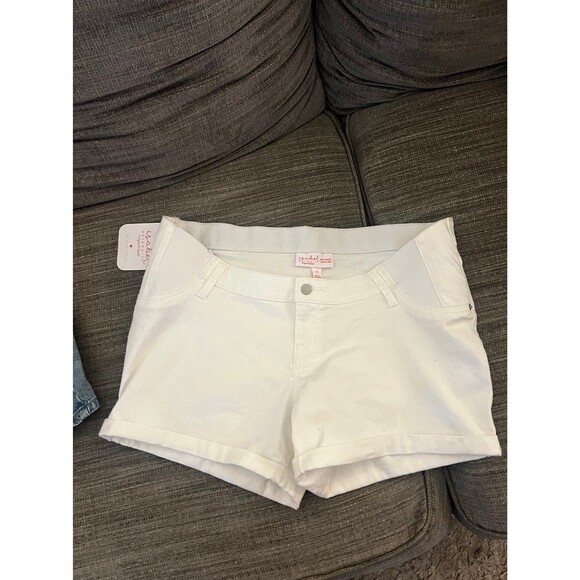 NWT Maternity Denim White Shorts size 12 - Picture 1 of 3
